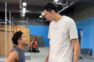 nba季后赛今天直播直播_nba季后赛今天直播在线直播_免费观看nba季后赛今天直播直播