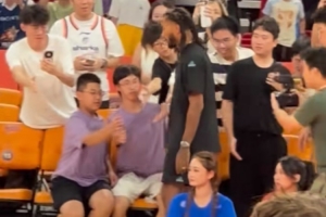 nba直播间那个女的是谁直播_nba直播间那个女的是谁在线直播_免费观看nba直播间那个女的是谁直播