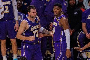 nba总决赛-太阳1-0雄鹿直播_nba总决赛-太阳1-0雄鹿在线直播_免费观看nba总决赛-太阳1-0雄鹿直播