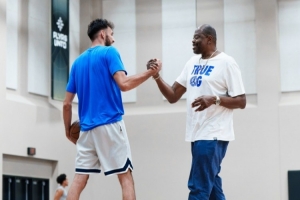 nba总决赛被横扫直播_nba总决赛被横扫在线直播_免费观看nba总决赛被横扫直播